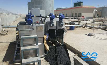 疊螺機污泥壓泥脫水使用哪種絮凝劑？